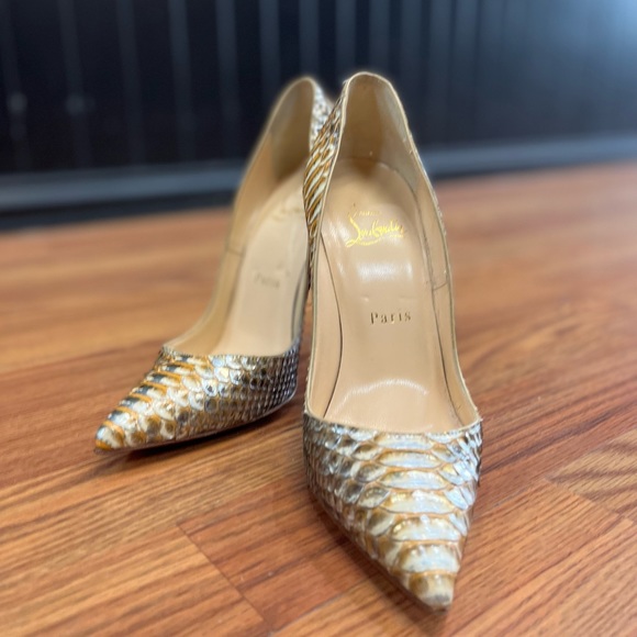 Beautiful 👠 - Picture 4 of 5